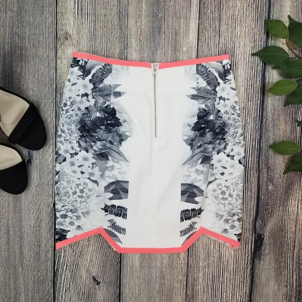Finders Keepers You Sent Me Floral Mini Skirt